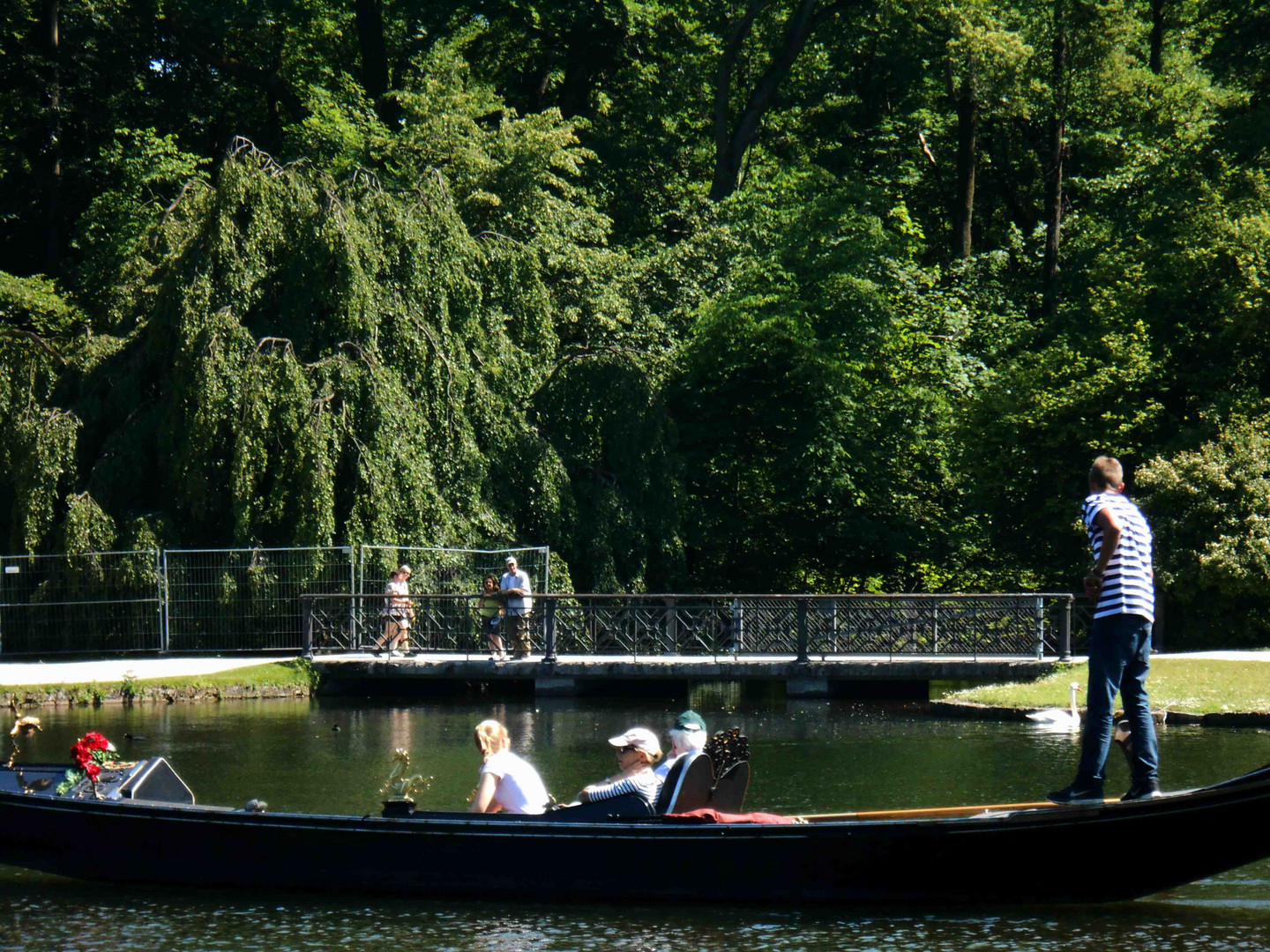 Ein schöner Sommernachmittag in einer Gondel