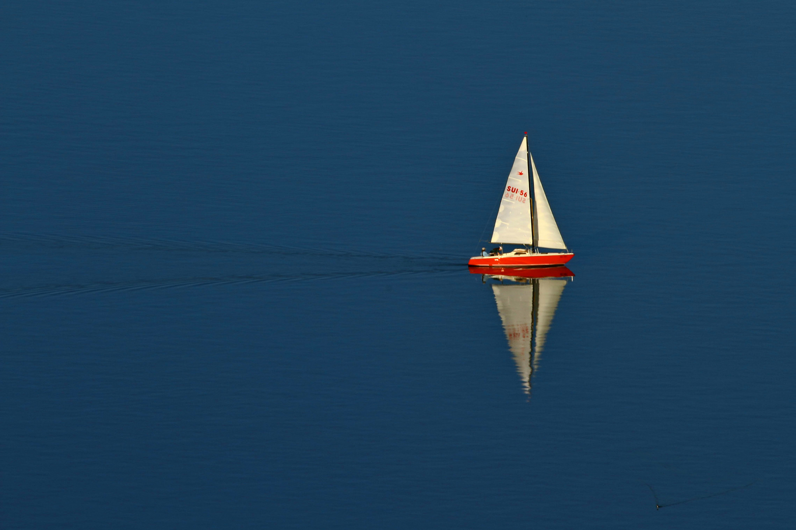 Ein Schöner Tag auf See, fast ohne Wind.