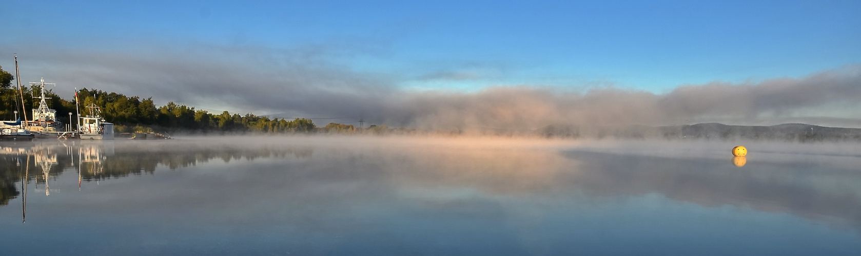 Ein See erwacht