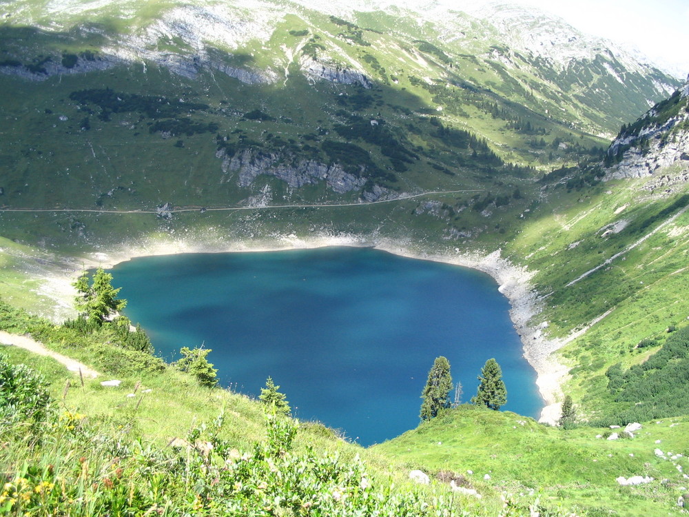 Ein See in der Nähe von Lech