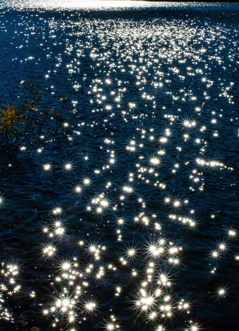 Ein See  voller Sterne 