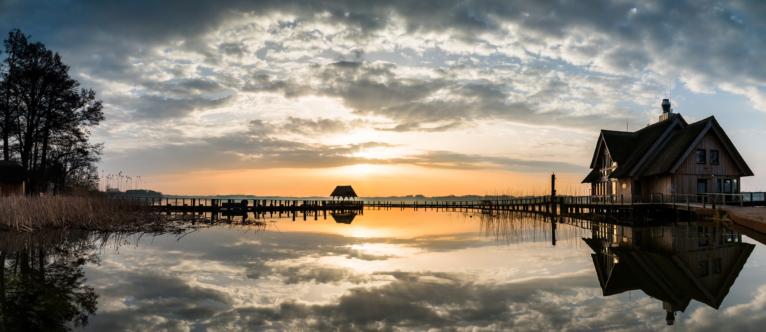 Ein See voller Wolken...