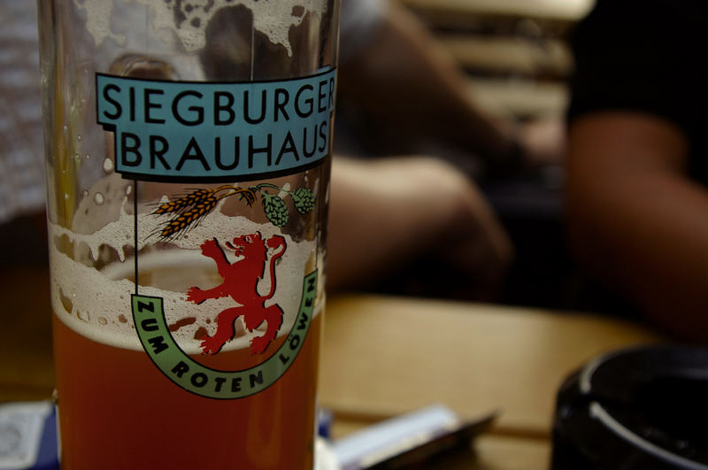 ein Siegburger im Siegburger Brauhaus