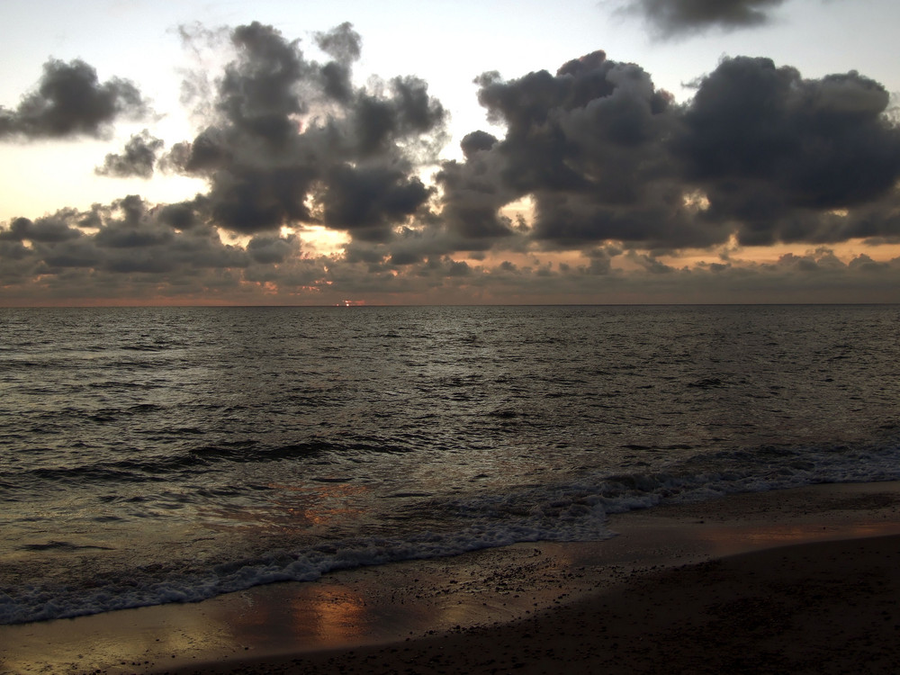 Ein Sommerabend an der Jütländischen Nordseeküste (Dänemark)