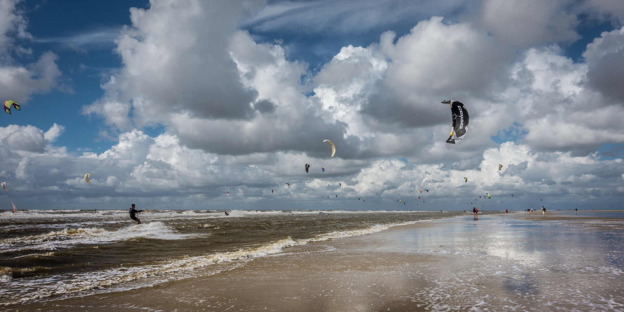 Ein Sommertag am Strand von St. Peter-Ording