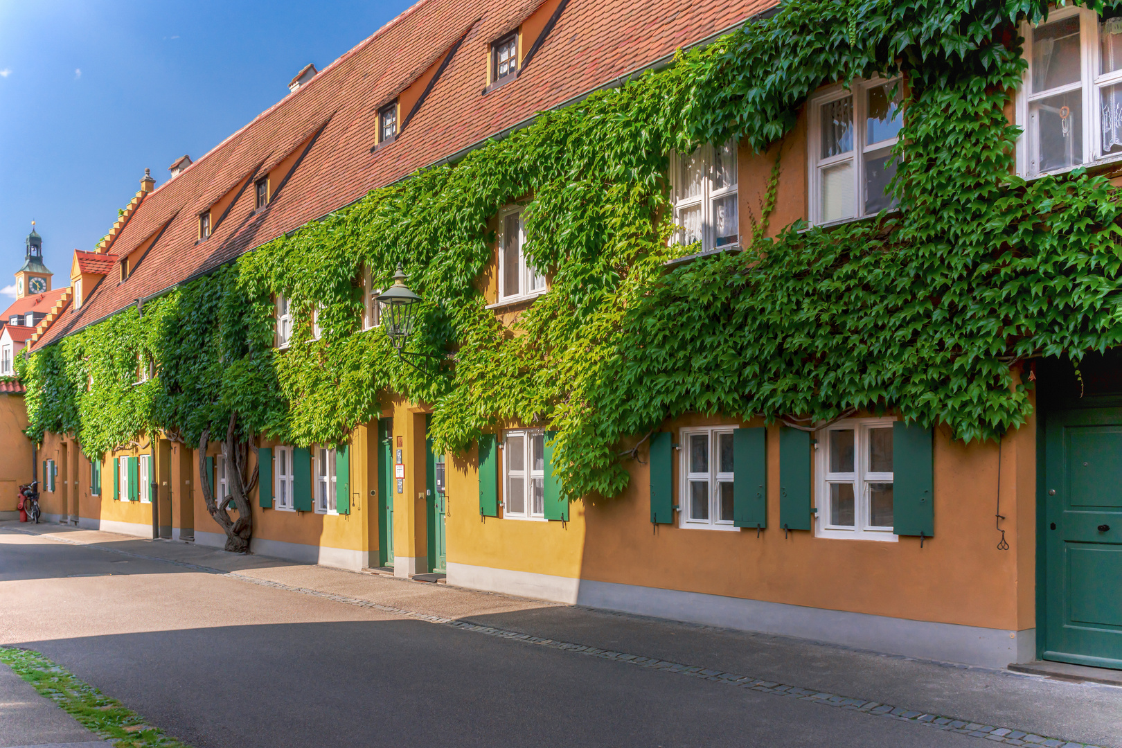 Ein Sommertag in der Fuggerei