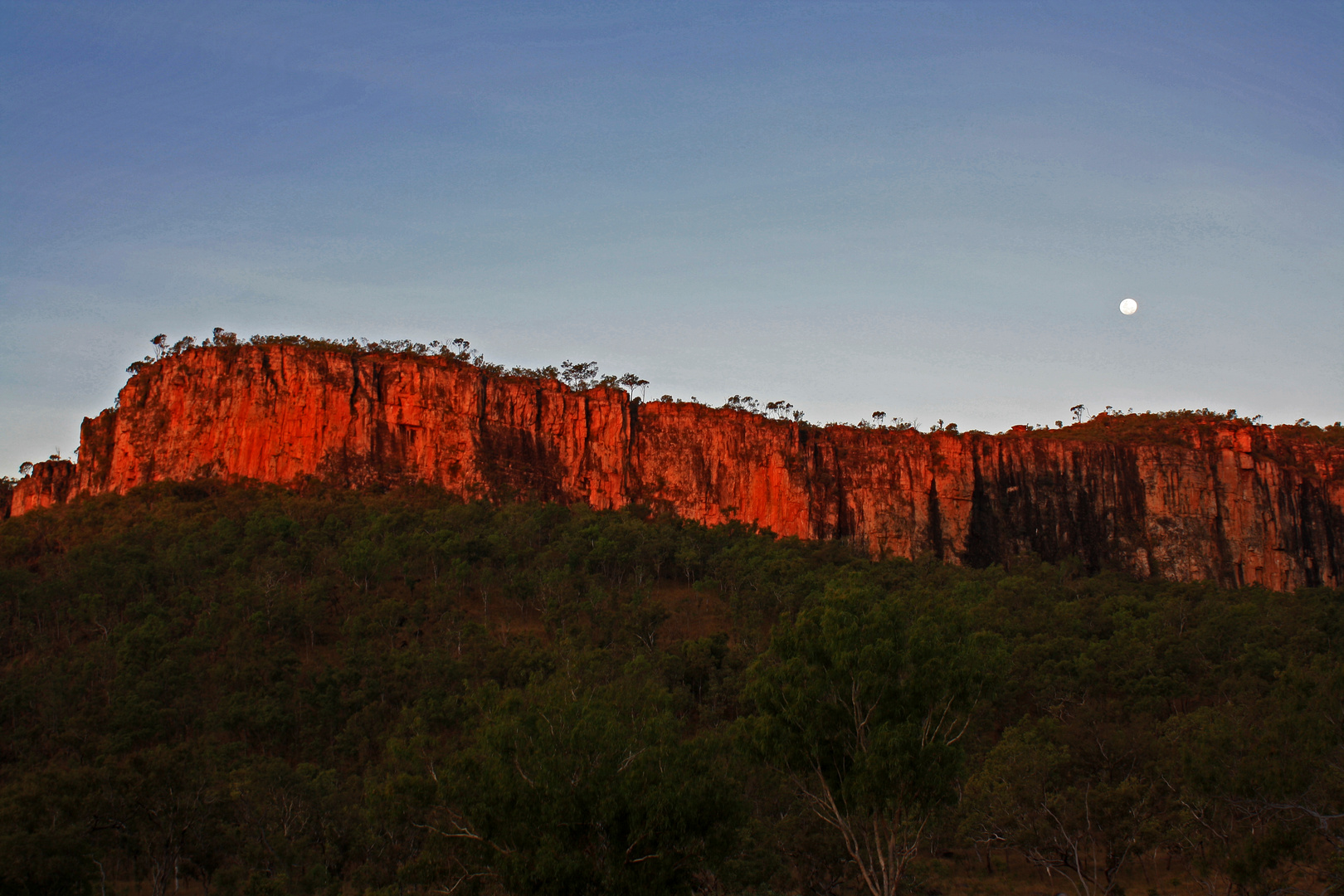 Ein Sonnenuntergana im Australischen National Park Kakadu