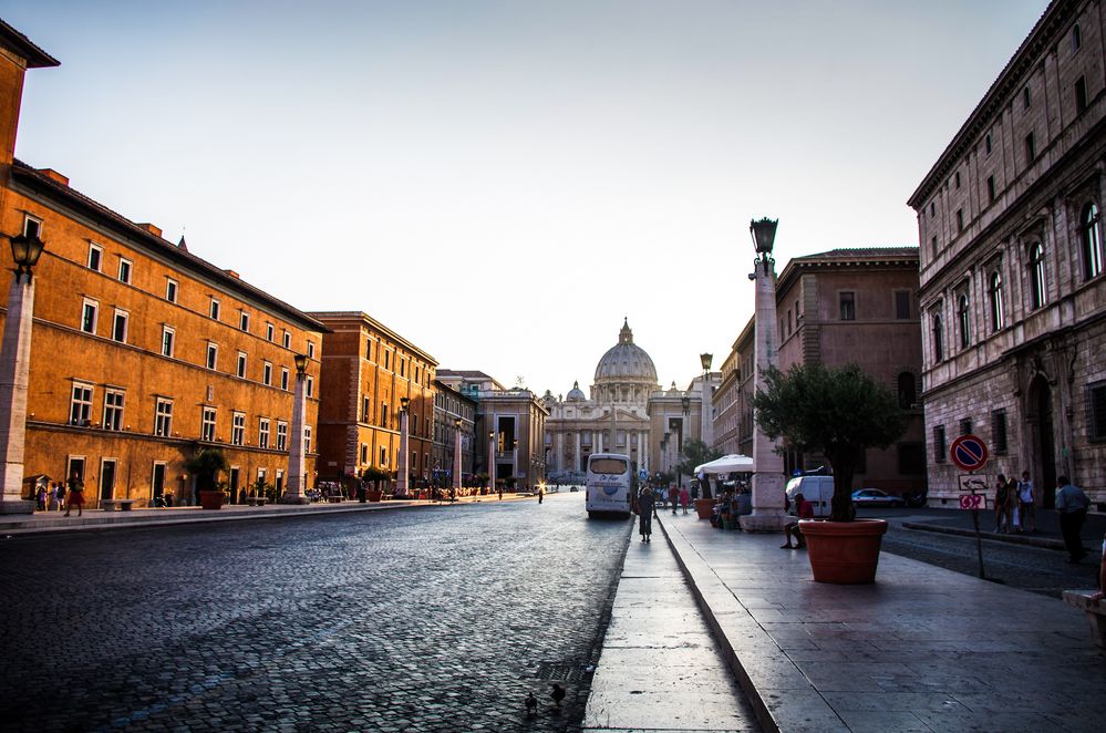 Ein Sonnenuntergang im Vatikan