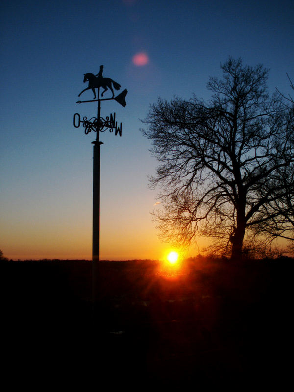 ein sonnenuntergang irgendwo im norden deutschlands