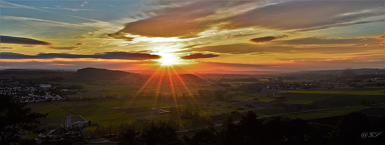 Ein sonniger Tag geht