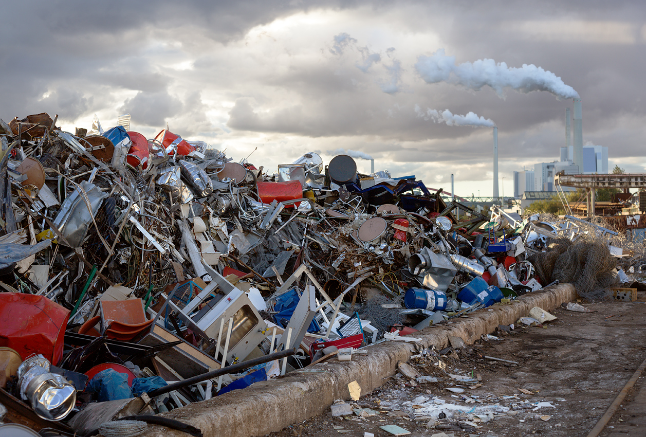 ein sonniger Tag in MannheimRheinau Foto & Bild industrie und