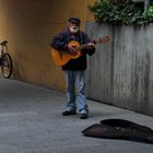 Ein Straßenmusikant in Konstanz