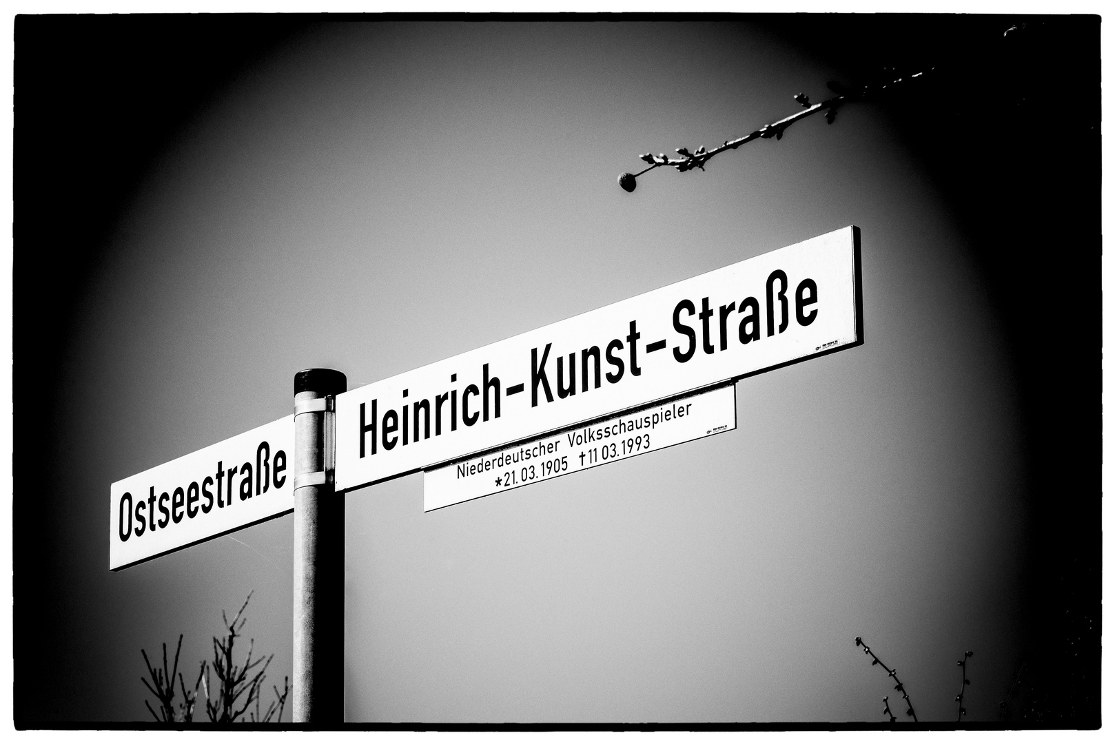  ein Straßenschild