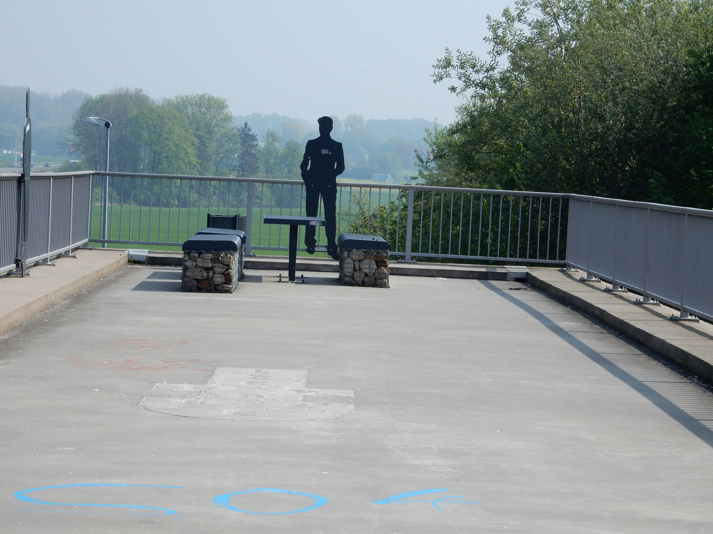 Ein Stück Brücke an der A2 