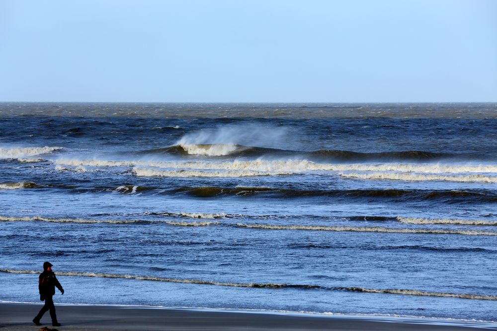 Ein stürmischer Tag am Meer 2