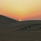 *Ein Tag in der Wüste Dubais geht zu Ende*