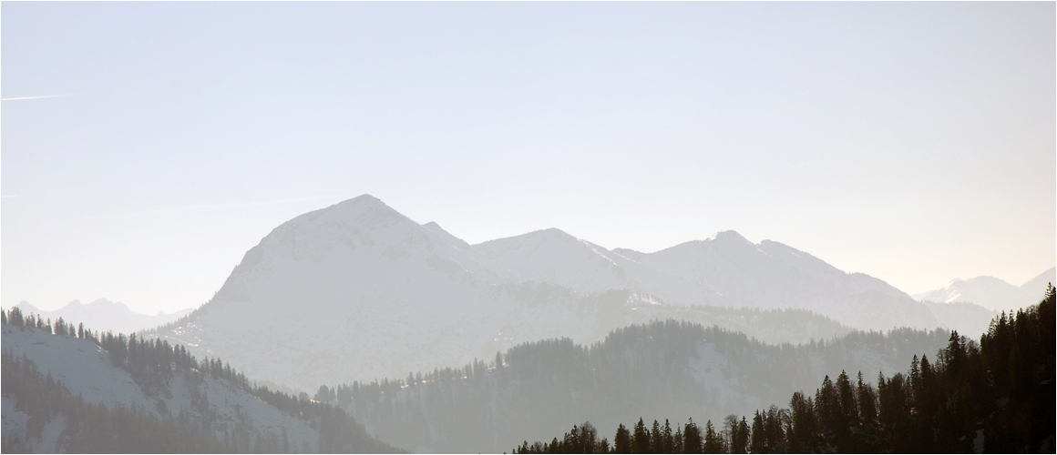 Ein Tag schöner als der andere (Blauberge mit der Halserspitze)