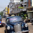 Ein Taxi im Stadtzentrum von Vientiane
