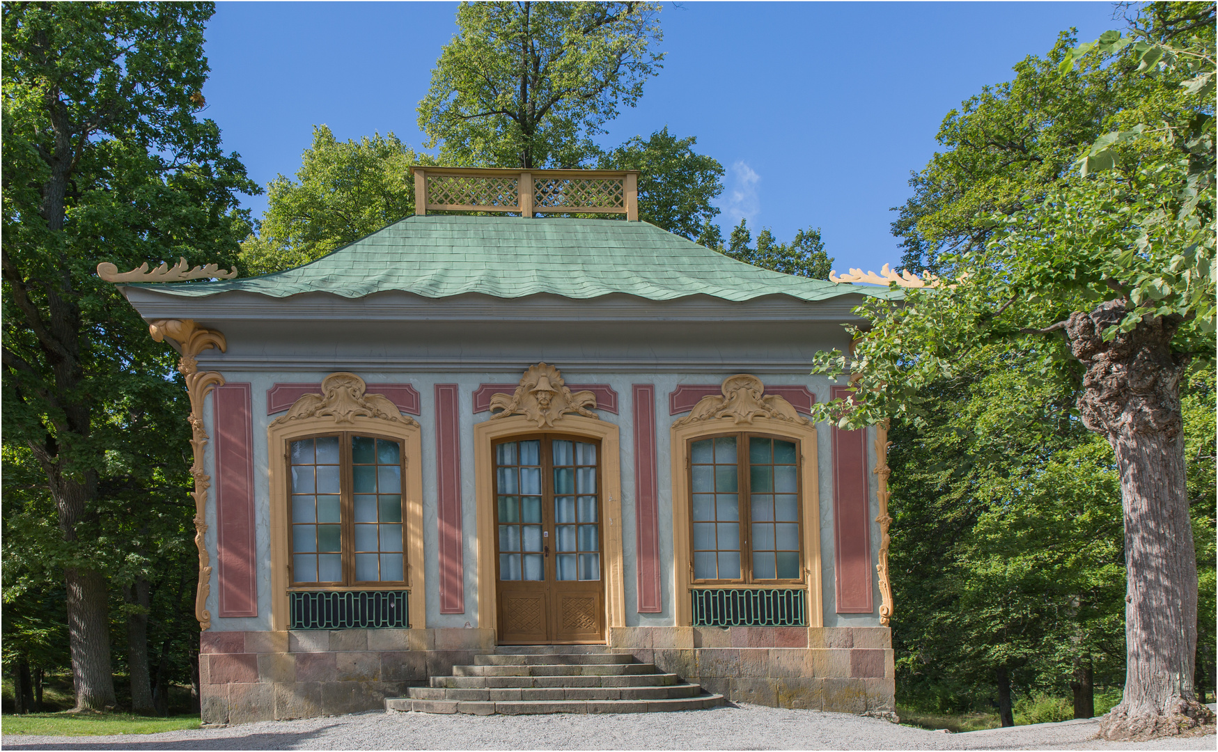 Ein Teil vom "China Schloss" auf dem Gelände von Schloss Drottningholm Stockholm