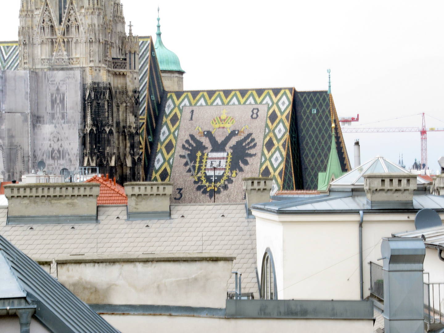 Ein Teil vom Dach des Stefandom in Wien