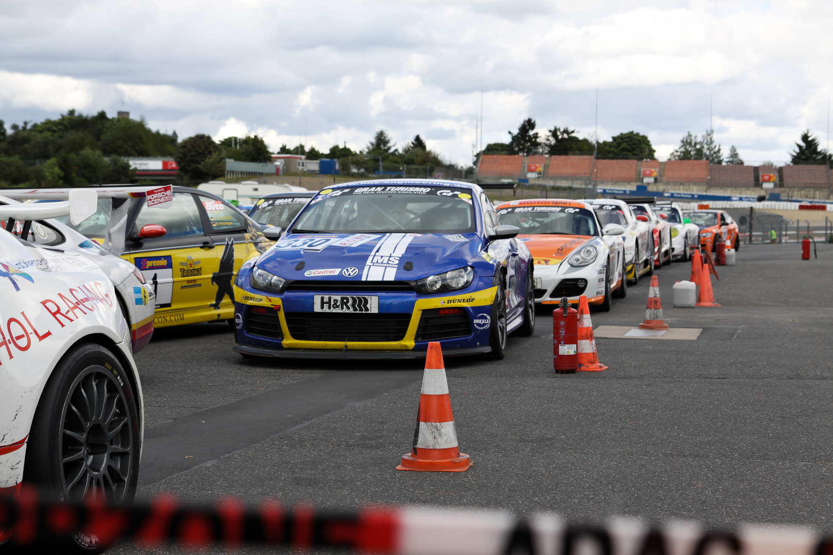 Ein Traum an Sportwagen.... Nürburgring....