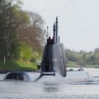 Ein U-Boot auf dem Nord-Ostsee-Kanal