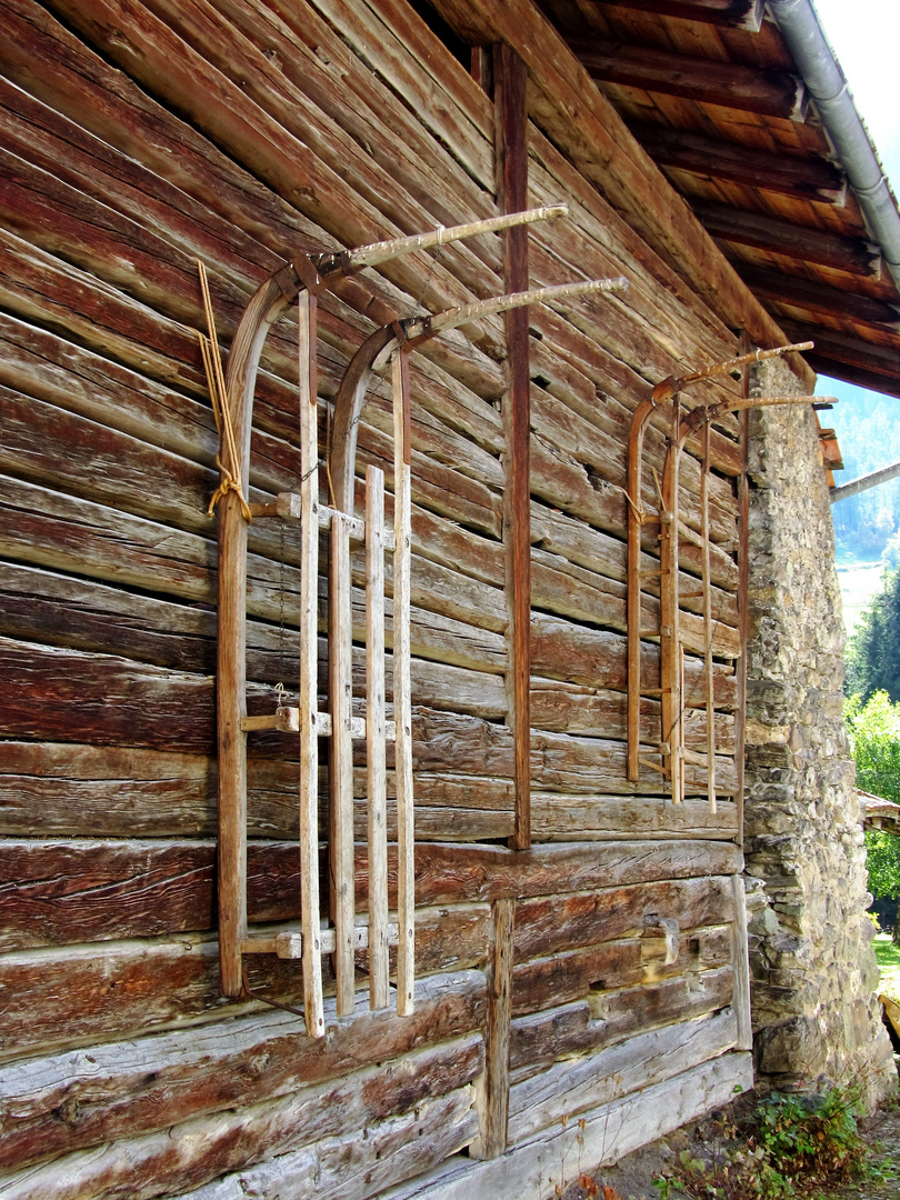 Ein-undAusblicke Dorf Bergün