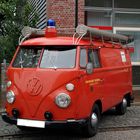 Ein VW Bus als Feuerwehrfahrzeug