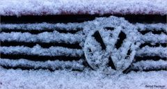 Ein VW voll Schnee ...