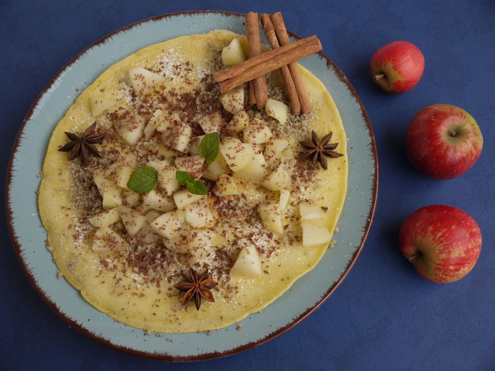 Ein warmer Knusper-Apfel-Pfannkuchen Foto &amp; Bild | food, world, natur ...