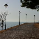 ...ein weg an der Küste von Rovinj