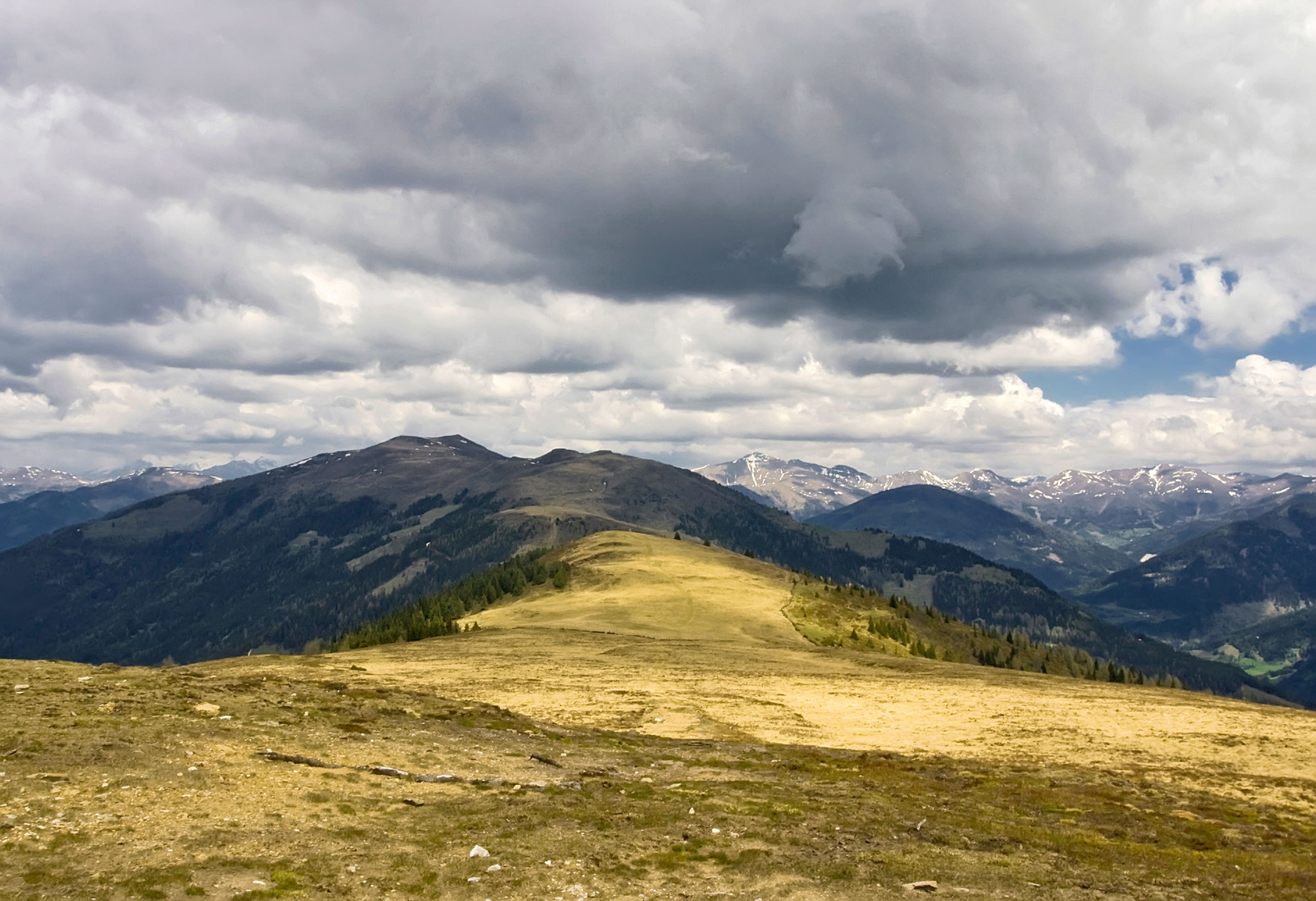 Ein Weg zum Mirnock