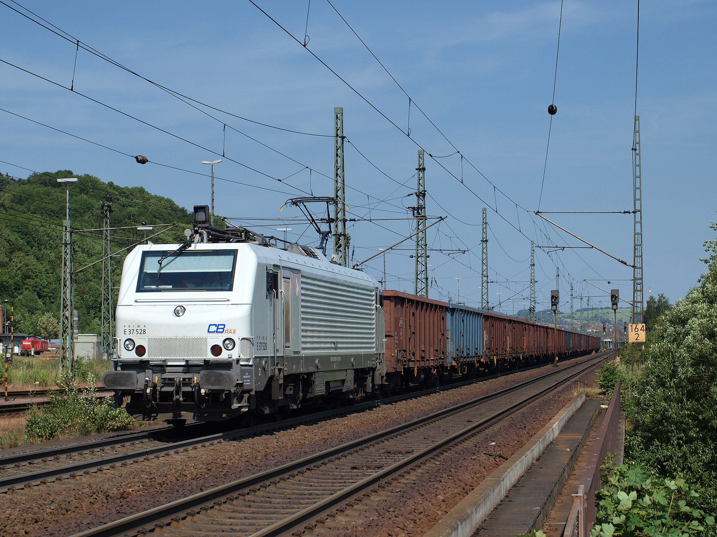 Ein weißes Fretchen kommt durch Eisenach gefahren Teil 2