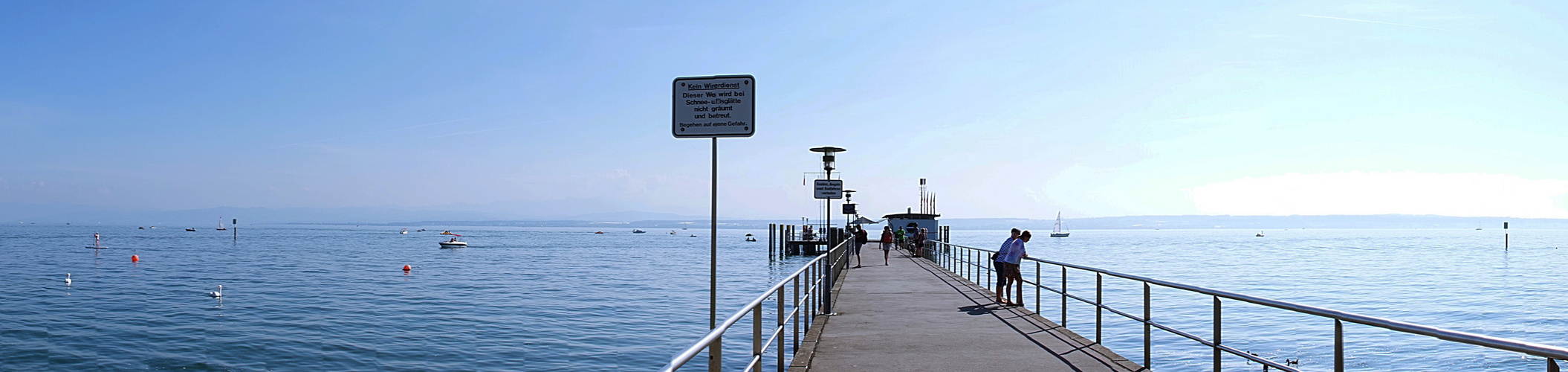 ein weiter Blick über den Bodensee