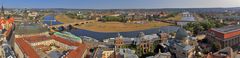 Ein weiterer Dresdenblick von der Frauenkirche in einem Panorama