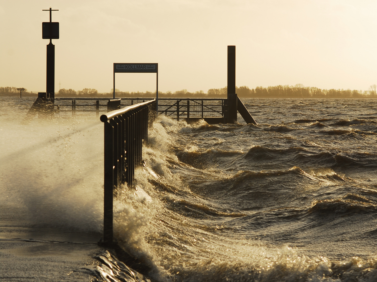 Ein wenig Wind und Wellen