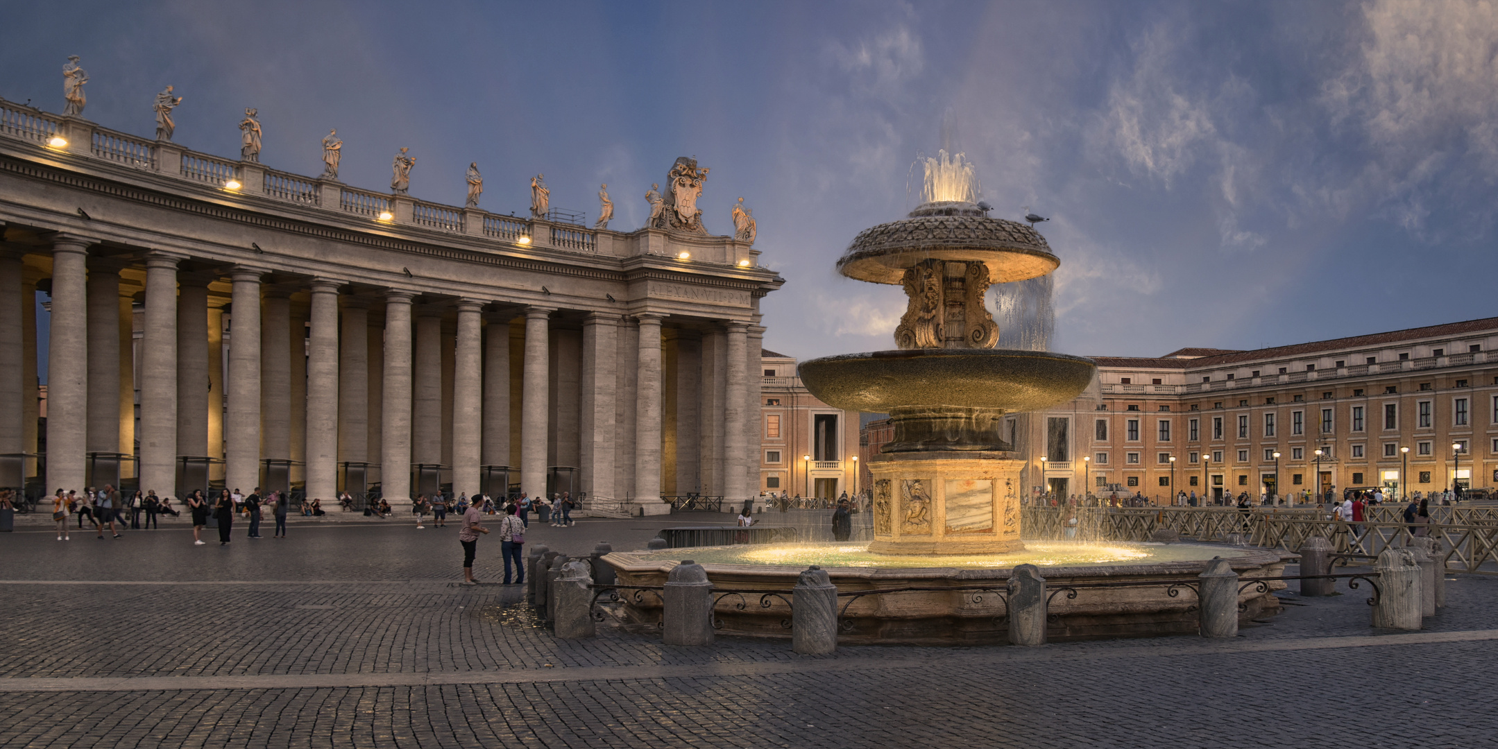 Ein Werk von Carlo Maderno (1613) - Petersplatz Rom