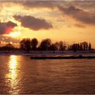 Ein Winterabend am RHein