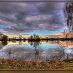 ein Winterabend am See