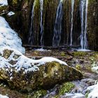 Ein winterlicher Wasserlauf