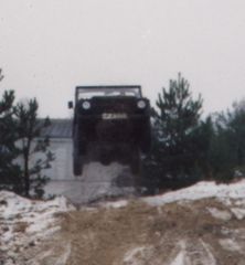 Ein Wolf (Mercedes G250D) beim fliegen :-)