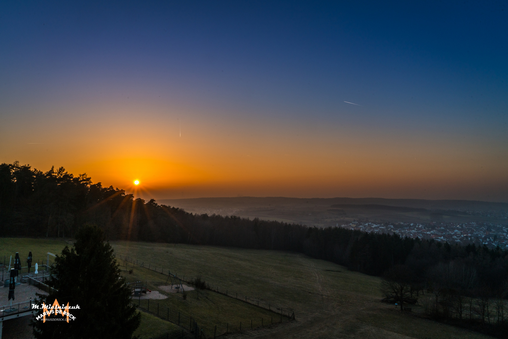 Ein wunder schöner Tag verabschiedet sich mit einem wunder schönen Sonnenuntergang