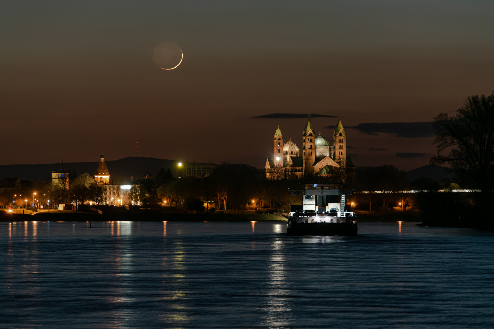 Ein wundervoller Abend am Rhein