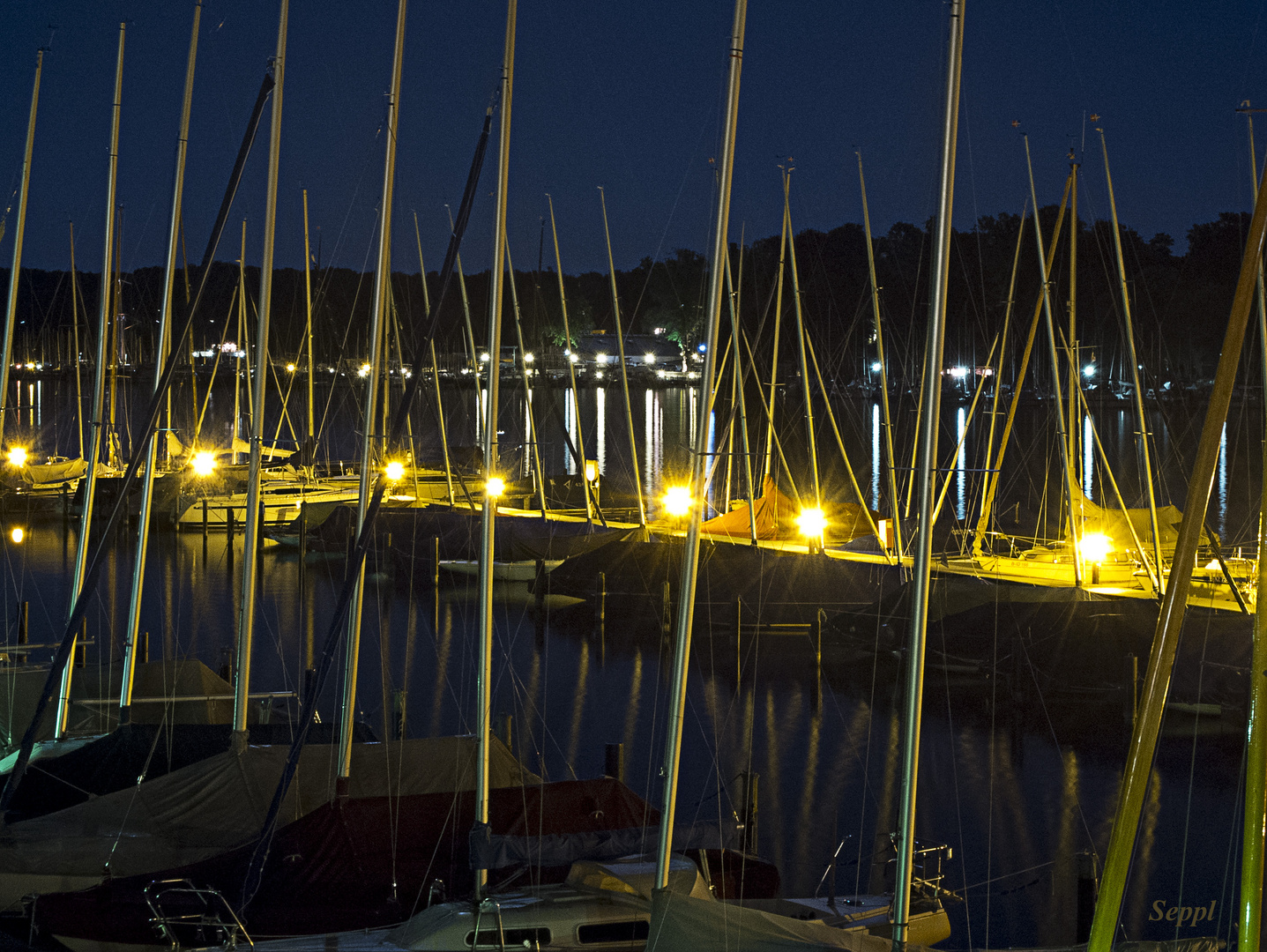 Ein zweiter Blick: Yachthafen Gr0ßer Wannsee