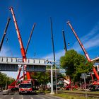 Einbau einer 70 Meter Brücke