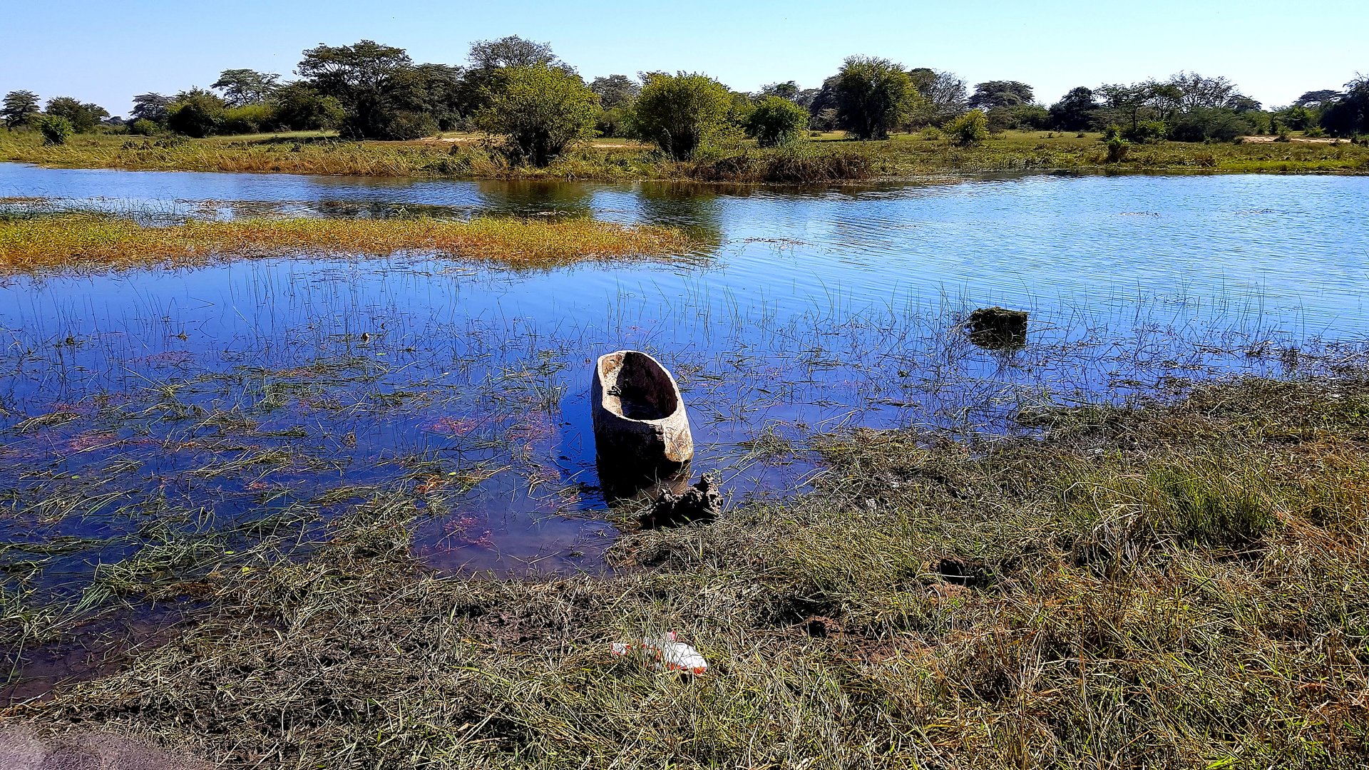 Einbaum am Okavango