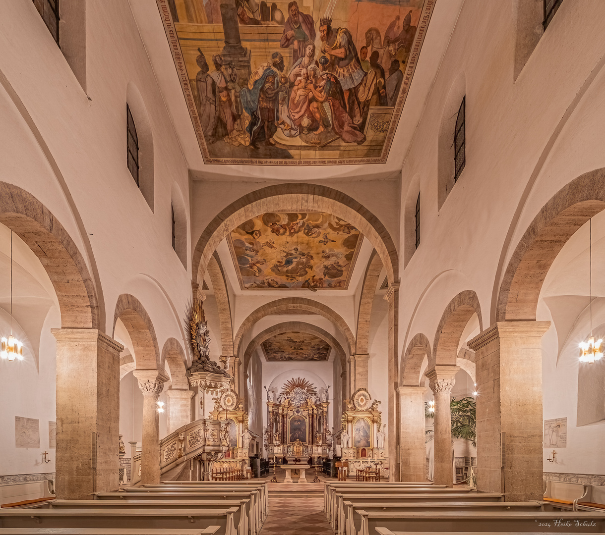 Einblick in die Klosterkirche St. Maria