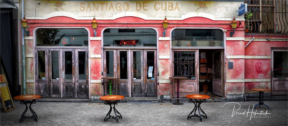 Eindhoven ....Santiago de Cuba