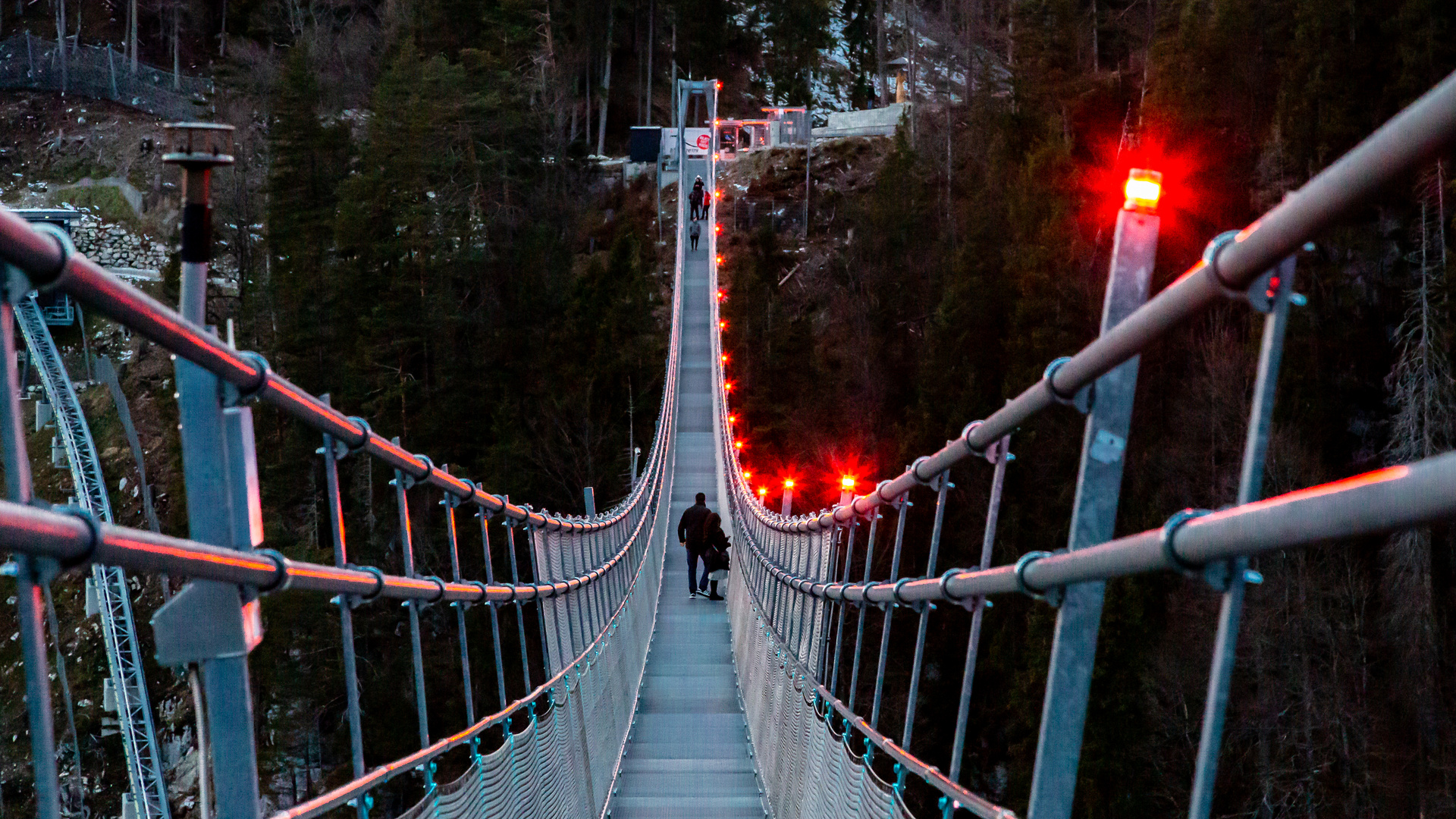 Eindrücke auf der highline 179 Hängebrücke