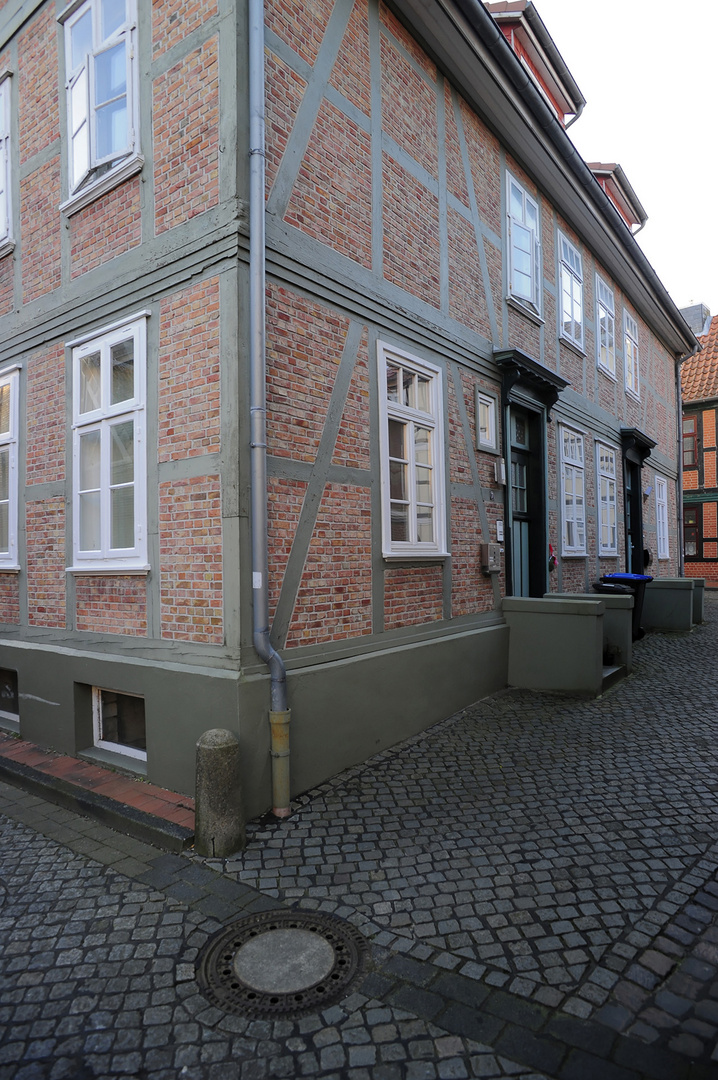 Eindrücke aus der alten Hansestadt Stade zum Jahreswechsel: Bürgerhaus mit Klinkerfachwerk